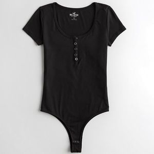 Ribbed buttoned body suit